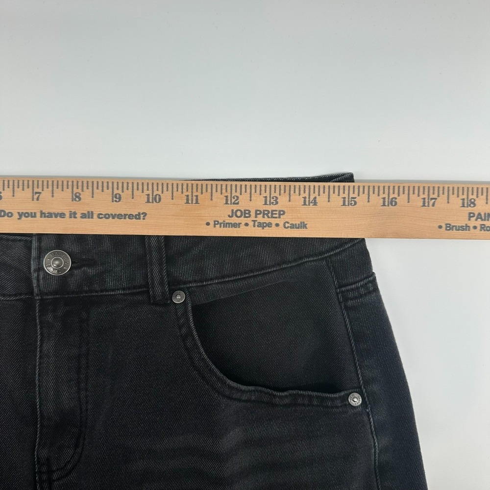 Madden NYC Barrel Jeans Womens 8 Black Denim Tapered Leg Cropped Mid Rise - Picture 7 of 10